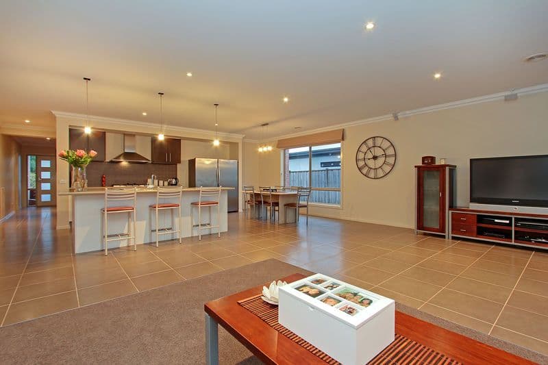 7 Wallaby Drive, ROSEBUD VIC 3939, Rosebud - Thumbnail 5