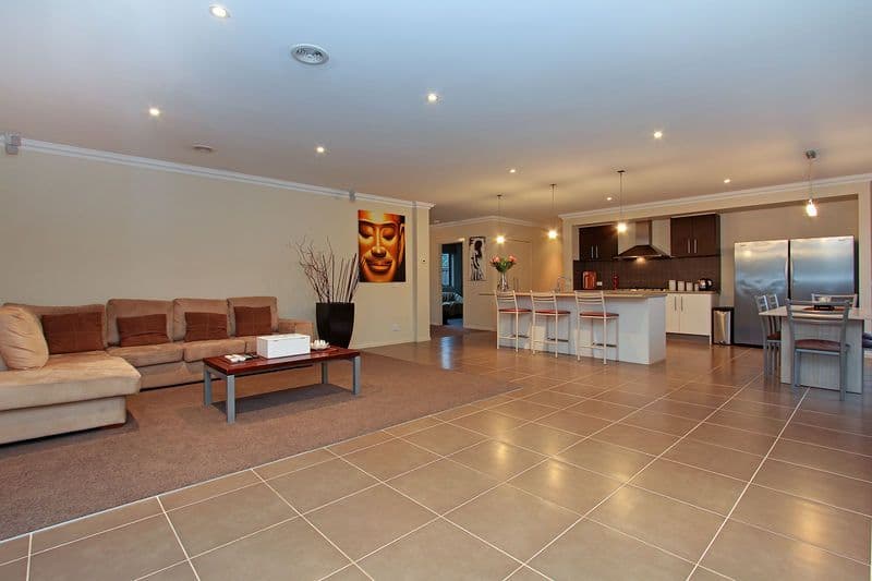 7 Wallaby Drive, ROSEBUD VIC 3939, Rosebud - Thumbnail 6