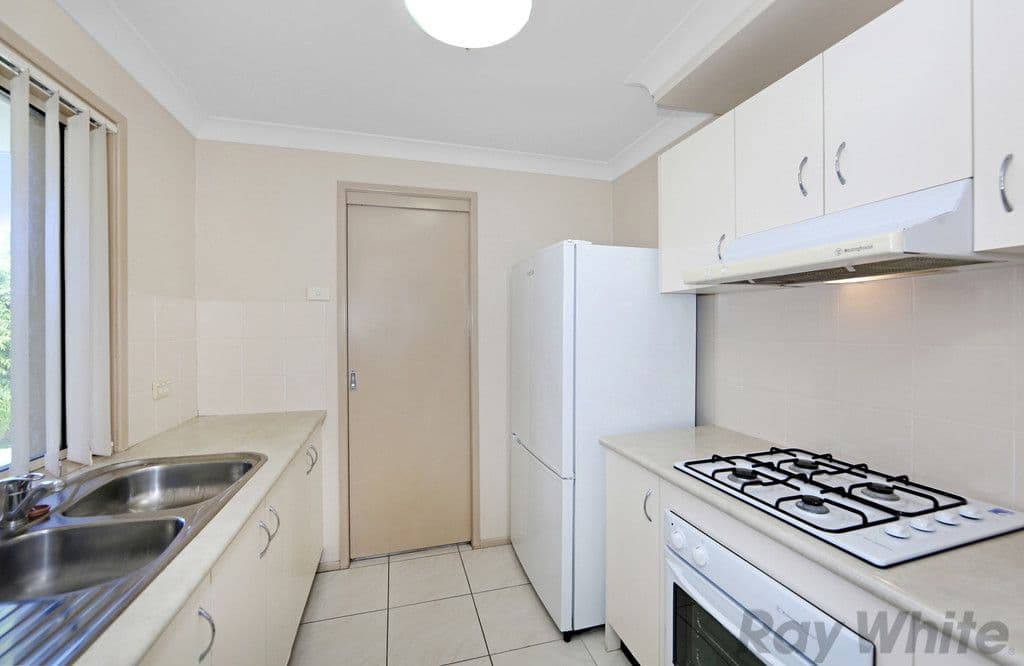 11 Van Stappen Road, Wadalba - Thumbnail 5