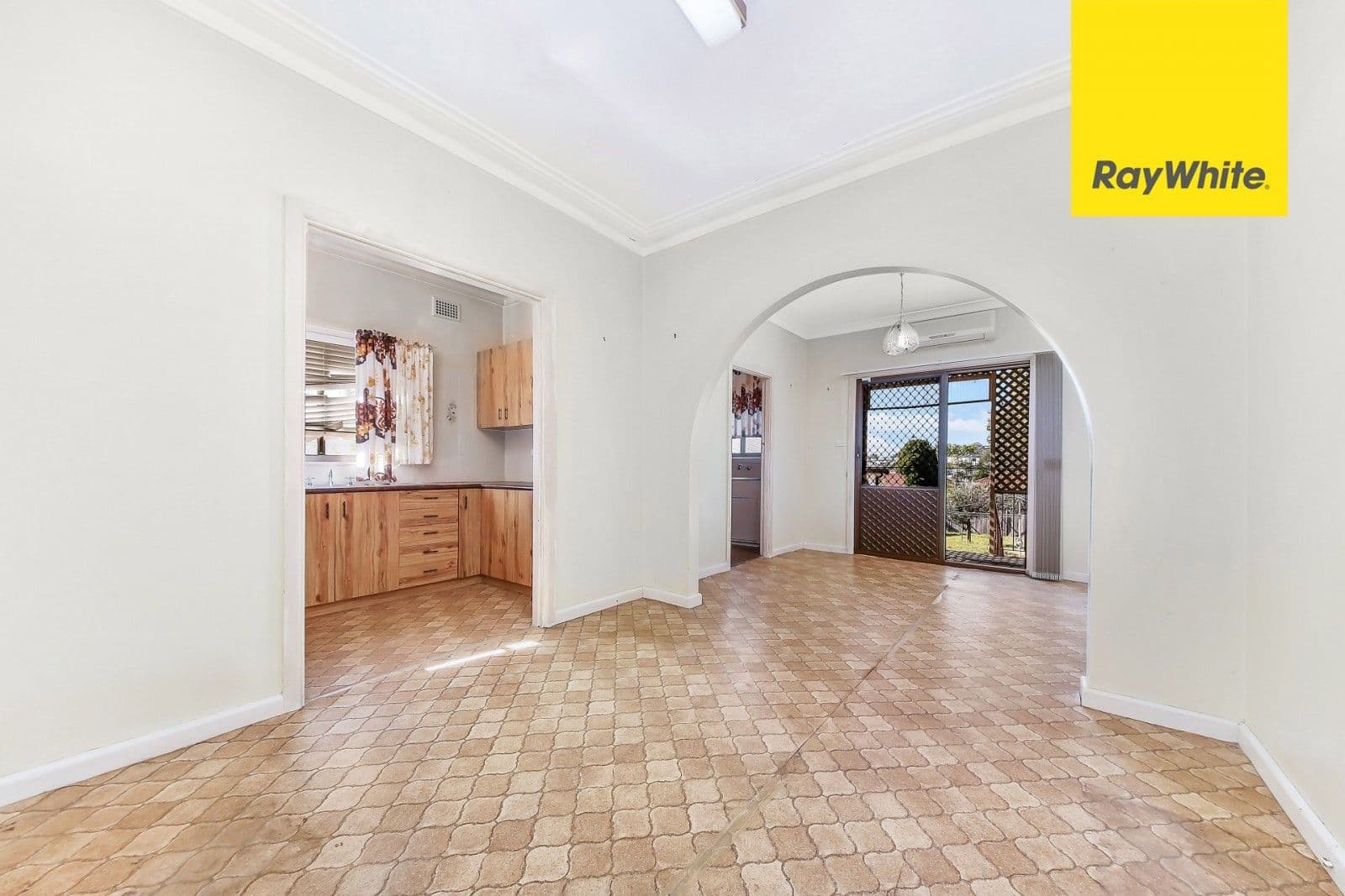 147 Targo Road, Girraween - Thumbnail 5