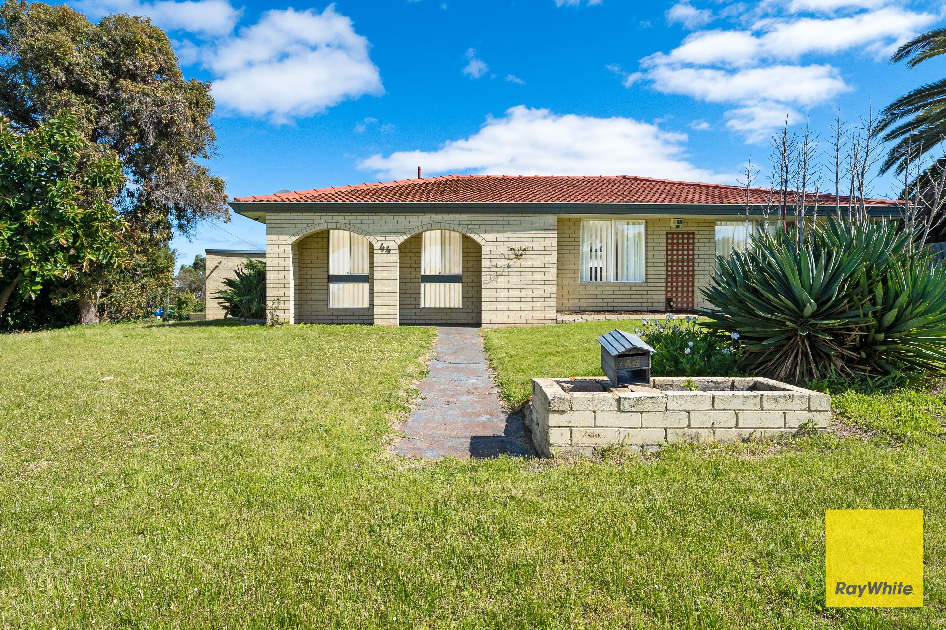 44 Hurlston Way, Koondoola WA 6064, Koondoola - Image 1