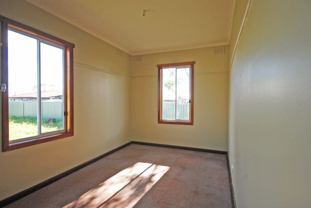 71 Marigold Street, WENDOUREE VIC 3355, Wendouree - Thumbnail 4