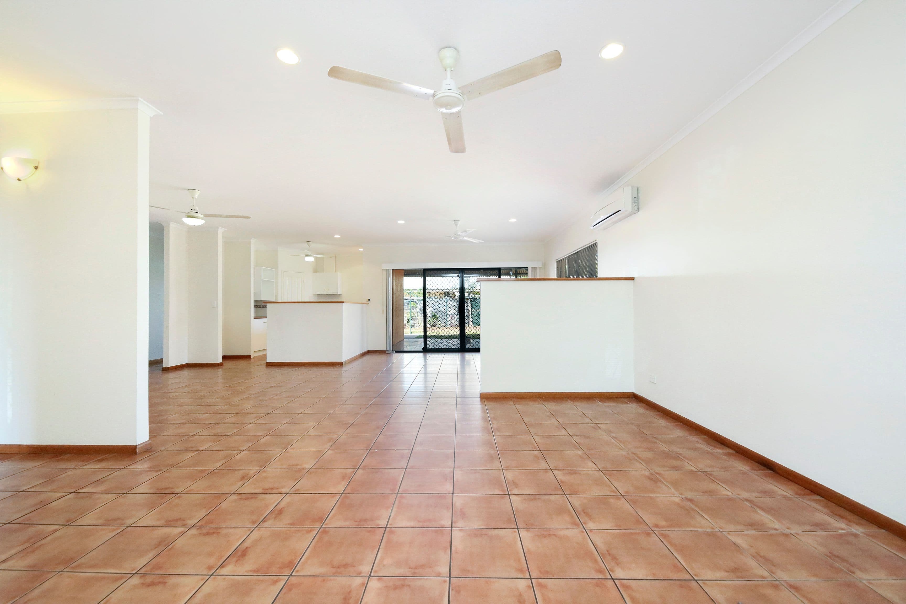 2 Carpentaria Court, Durack NT 0830, Durack - Thumbnail 3