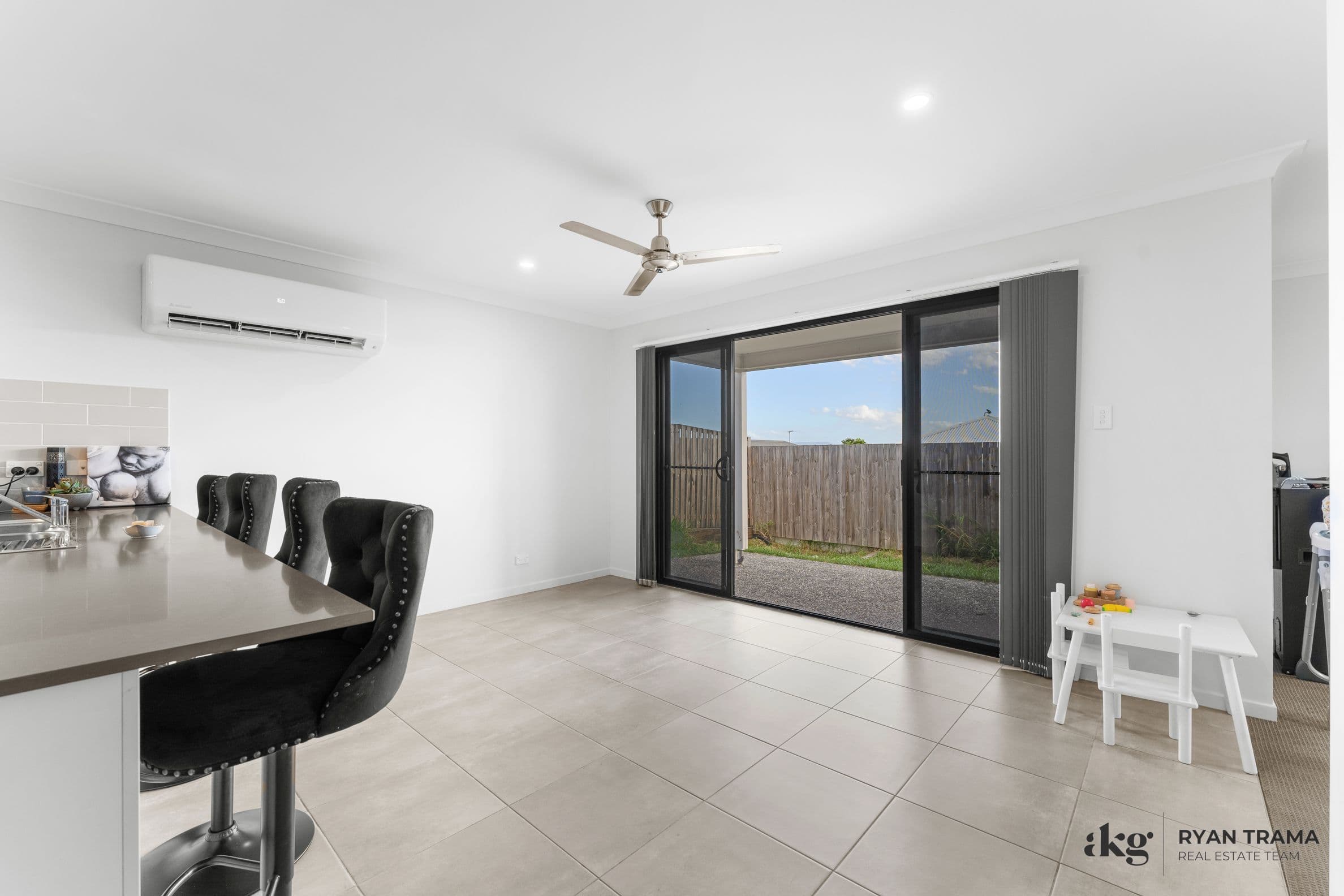40 Barnyard Drive, Park Ridge QLD 4125, Park Ridge - Thumbnail 5