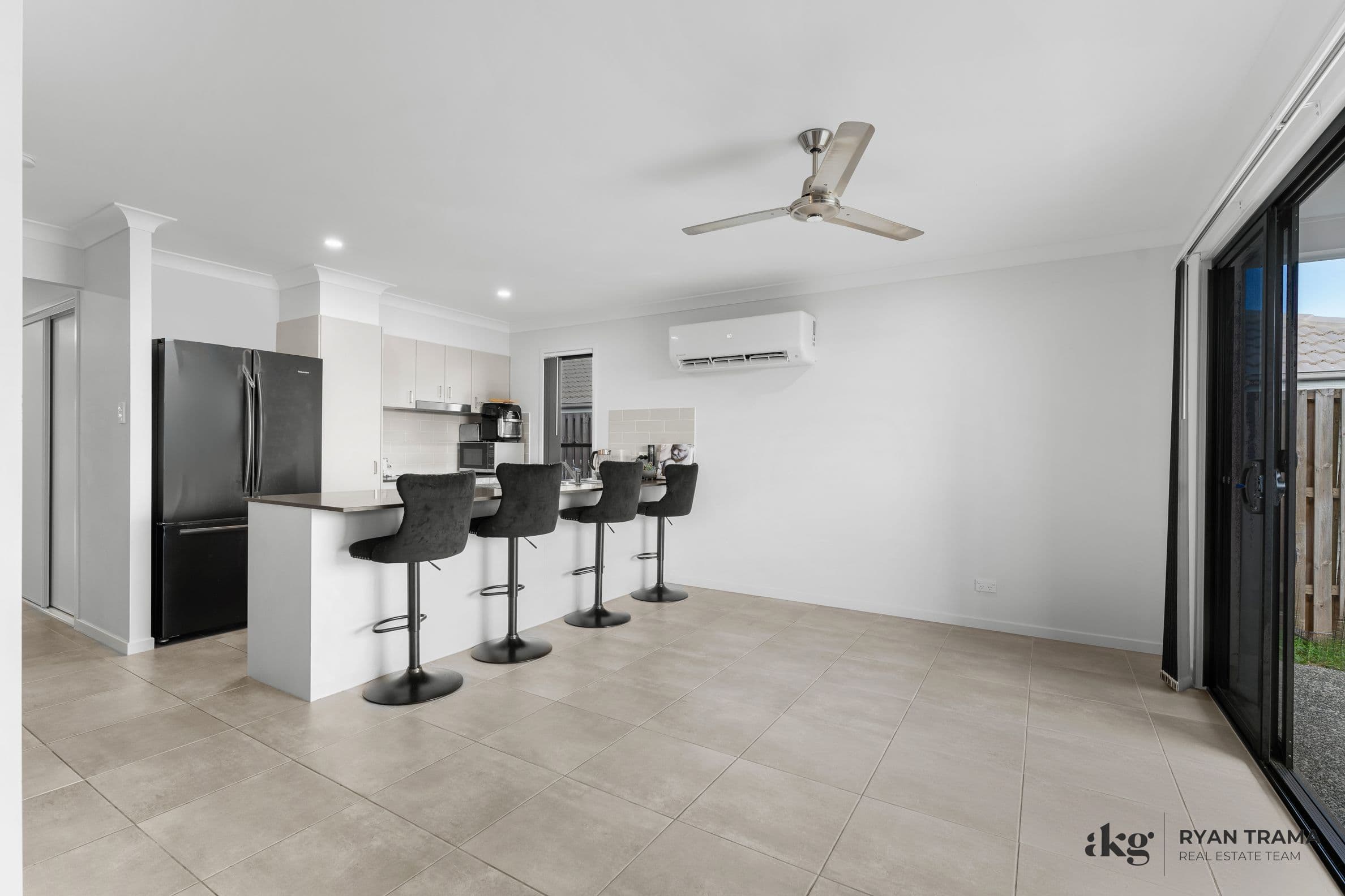 40 Barnyard Drive, Park Ridge QLD 4125, Park Ridge - Thumbnail 6