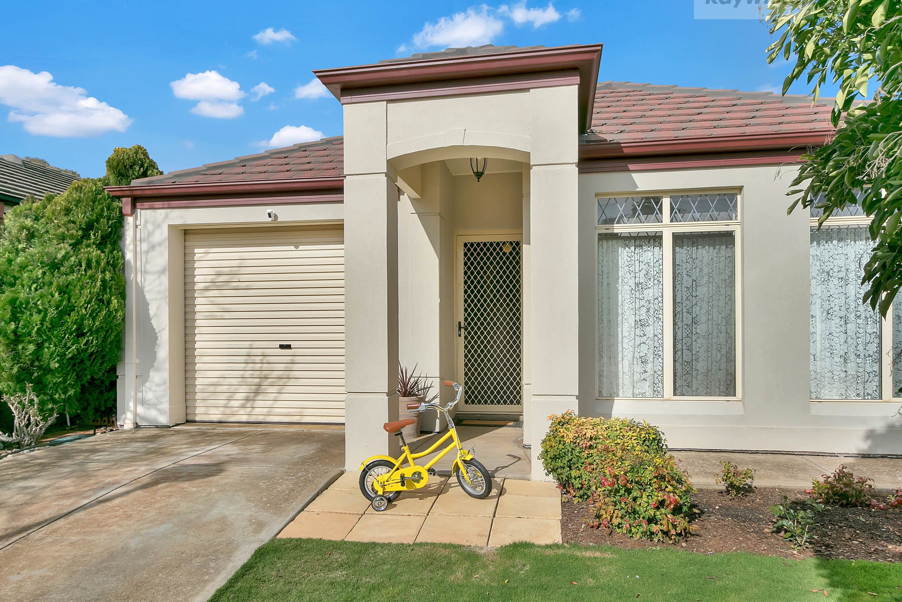 6 Fatchen Close, Evanston Park SA 5116, Evanston Park - Image 1