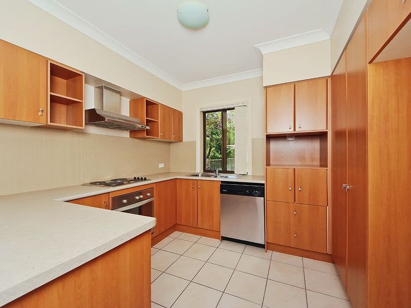 24 Redbud Lane, ROBINA QLD 4226, Robina - Thumbnail 4