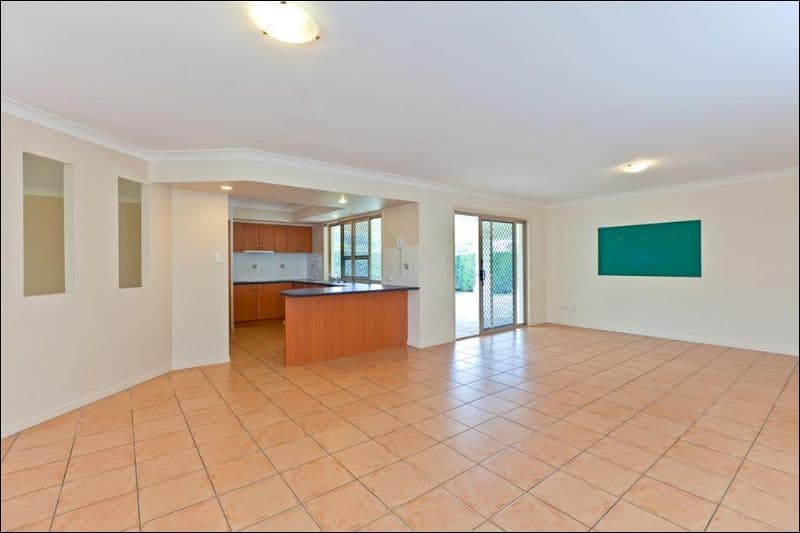 111 Colburn Avenue, VICTORIA POINT QLD 4165, Victoria Point - Thumbnail 4