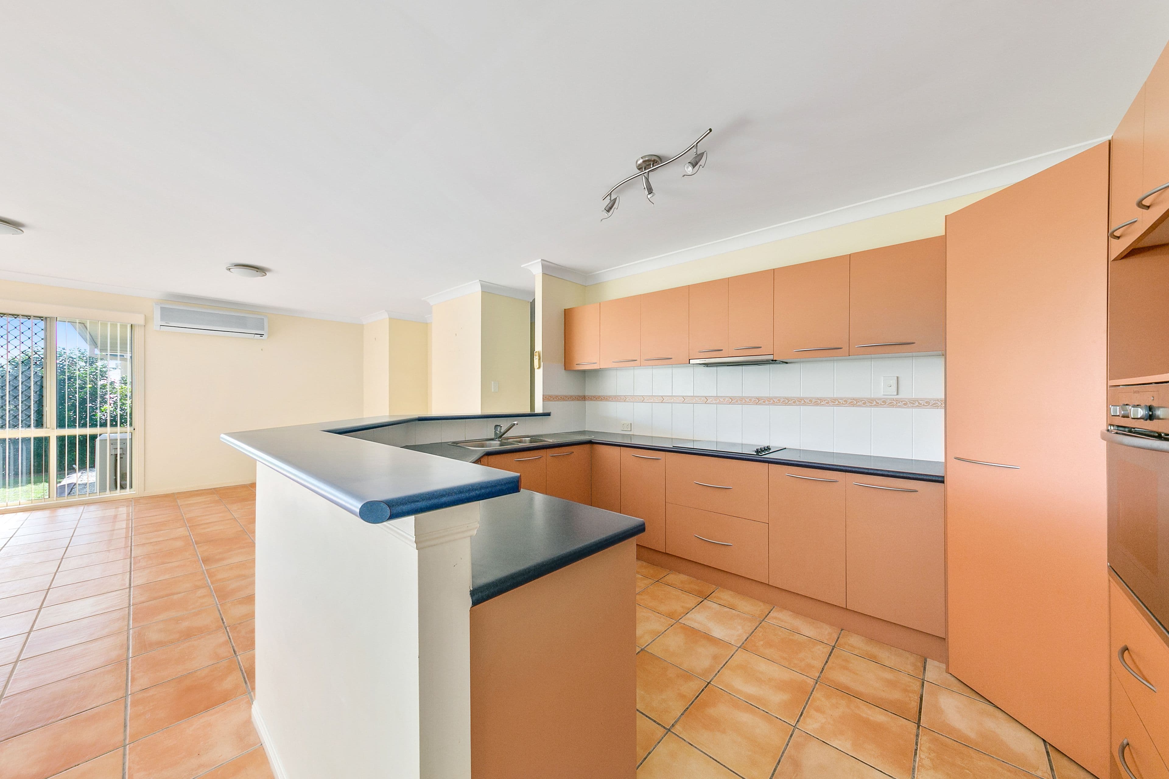 27 D'aguilar Street, Petrie QLD 4502, Petrie - Thumbnail 2