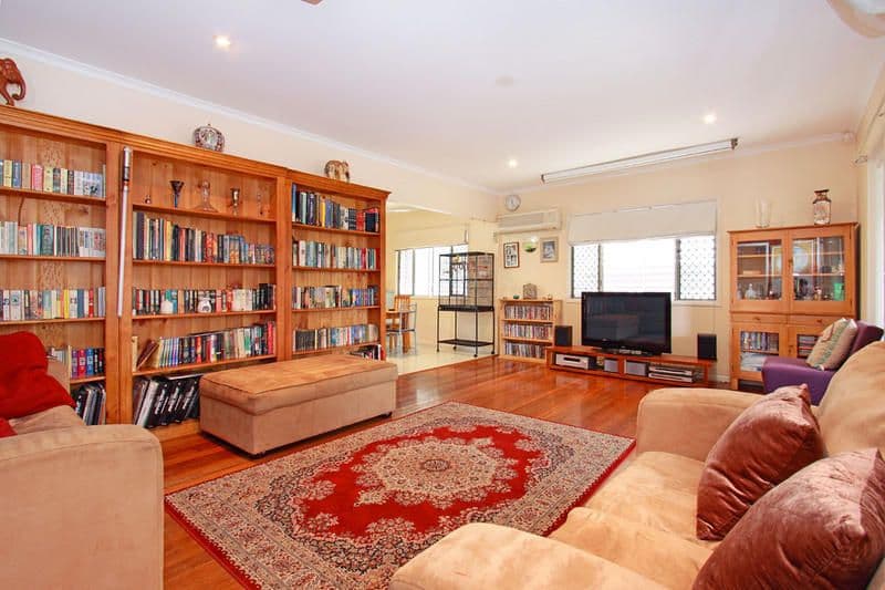 226 Appleby Road, STAFFORD HEIGHTS QLD 4053, Stafford Heights - Thumbnail 2