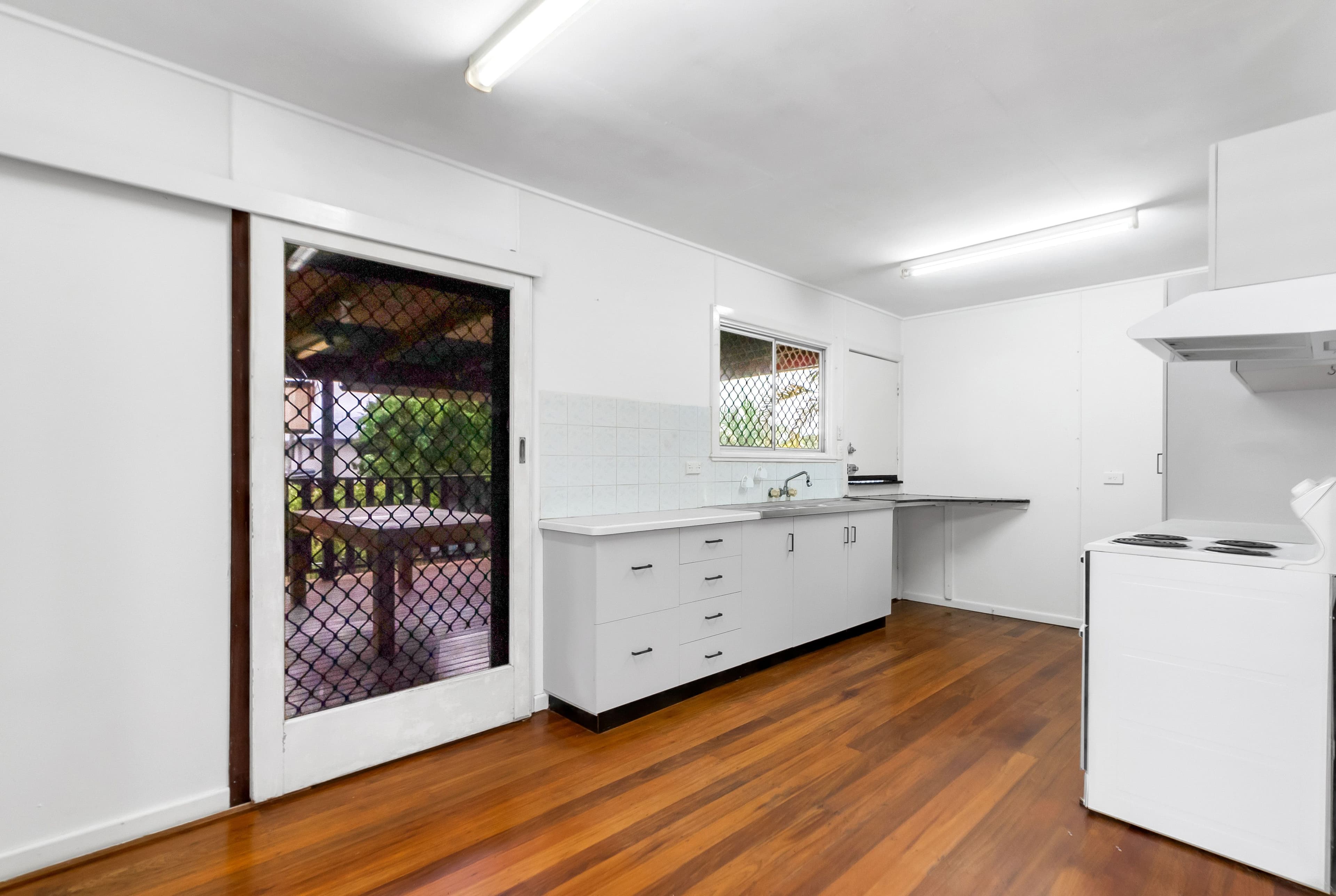 7 Hunt Street, Manunda QLD 4870, Manunda - Thumbnail 3