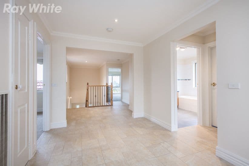 157 The Lakes Boulevard, South Morang VIC 3752, South Morang - Thumbnail 8