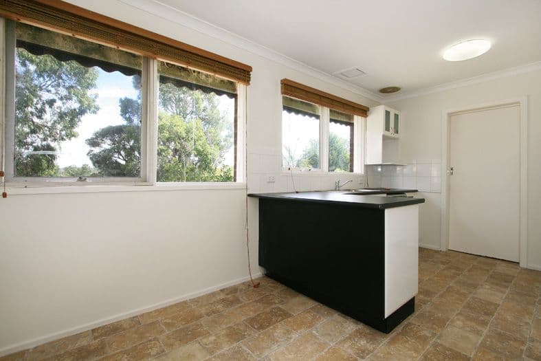 17 Wallace Way, MOOROOLBARK VIC 3138, Mooroolbark - Thumbnail 2