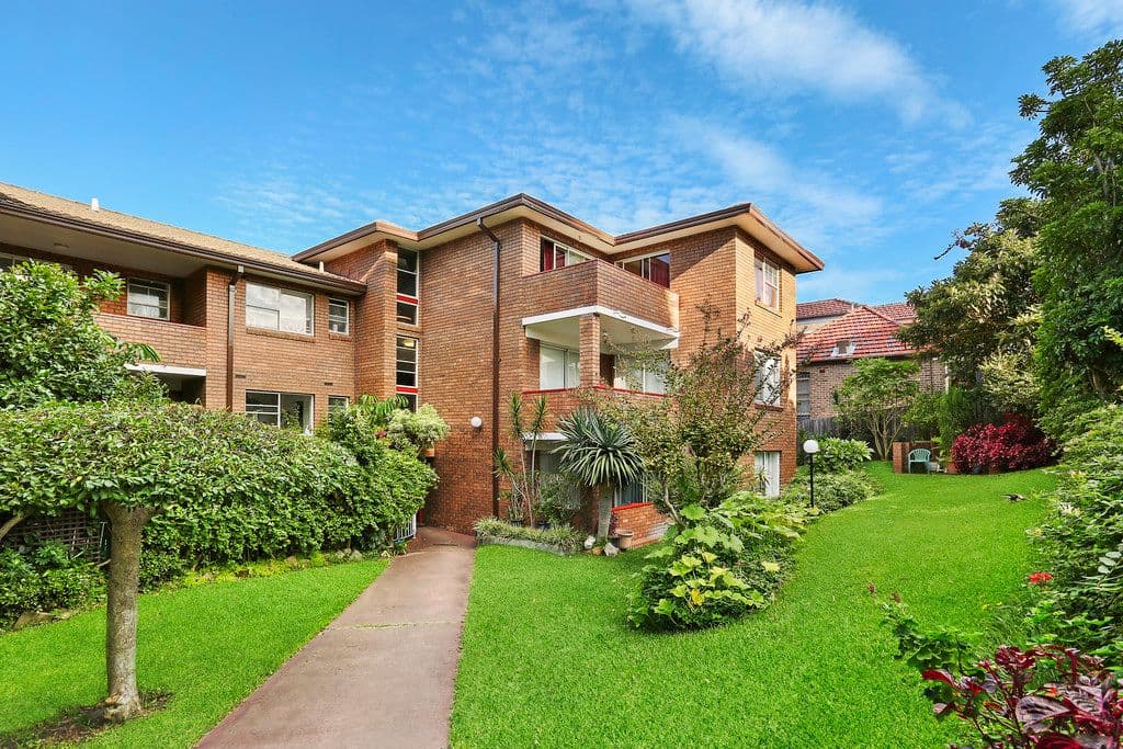 323-325 Bondi Road, Bondi NSW 2026, Bondi - Thumbnail 4