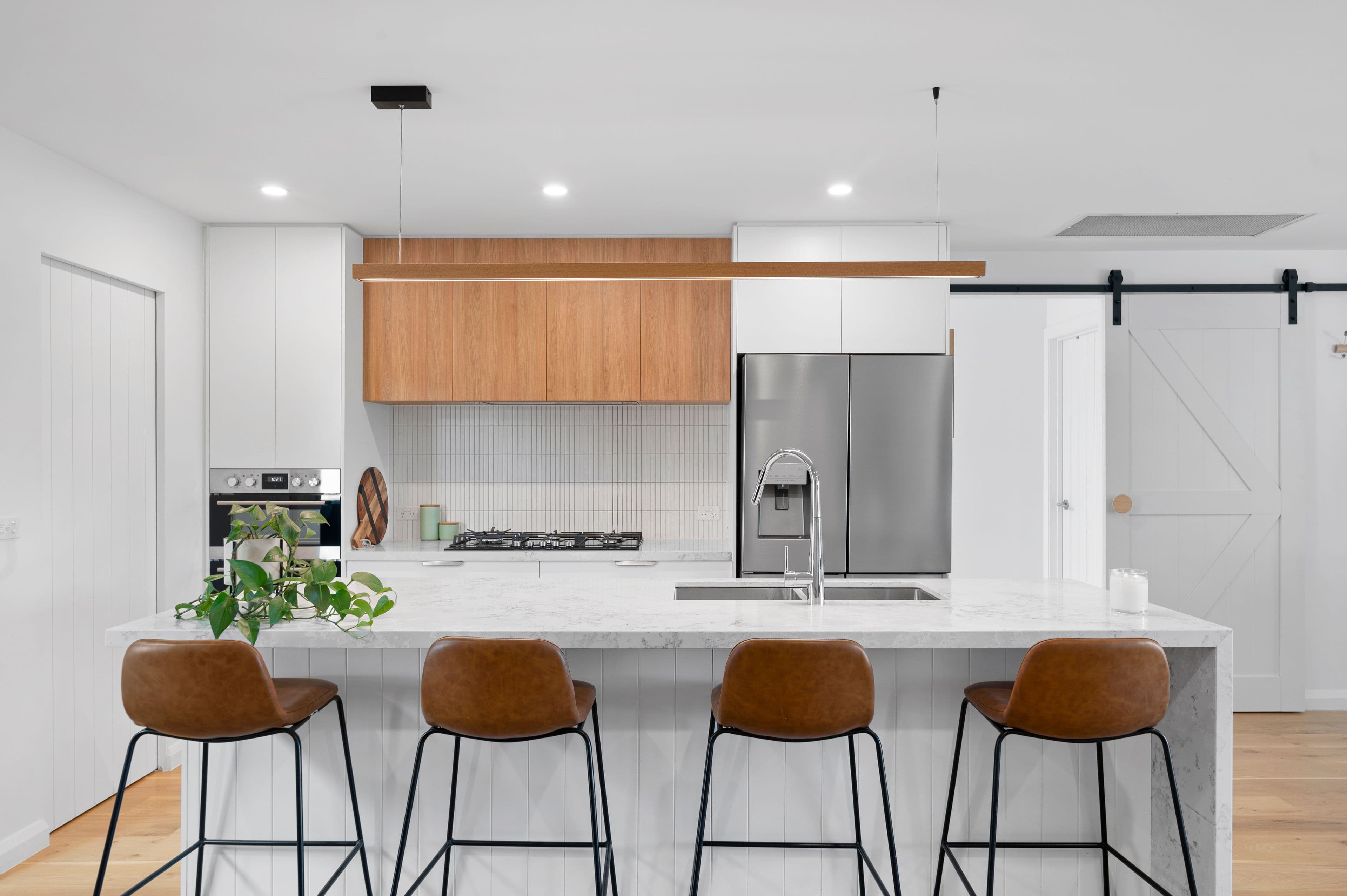 19 Elizabeth Street, Bayswater VIC 3153, Bayswater - Thumbnail 2