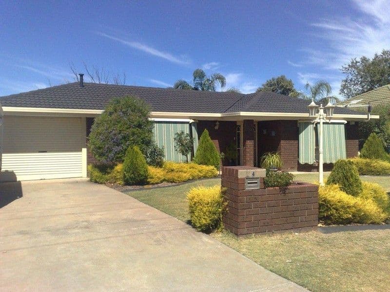 4 Leawarra Avenue, SEAFORD SA 5169, Seaford - Image 1