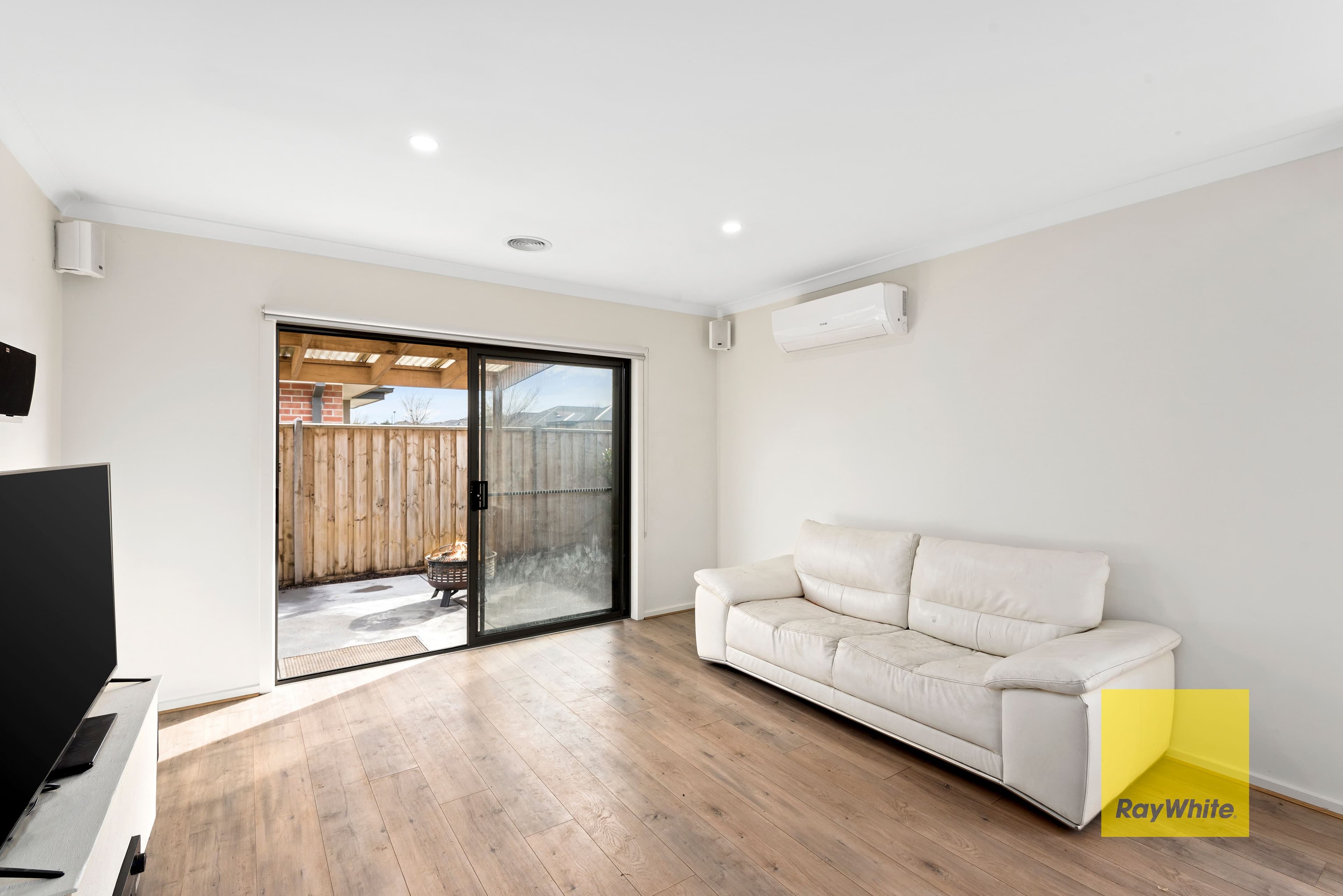 20-22 Hedge Street, Armstrong Creek VIC 3217, Armstrong Creek - Thumbnail 8