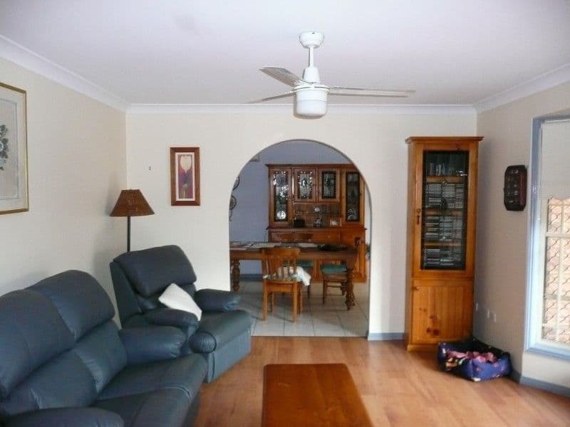 27 Twin Lakes Drive, LAKE HAVEN NSW 2263, Lake Haven - Thumbnail 4