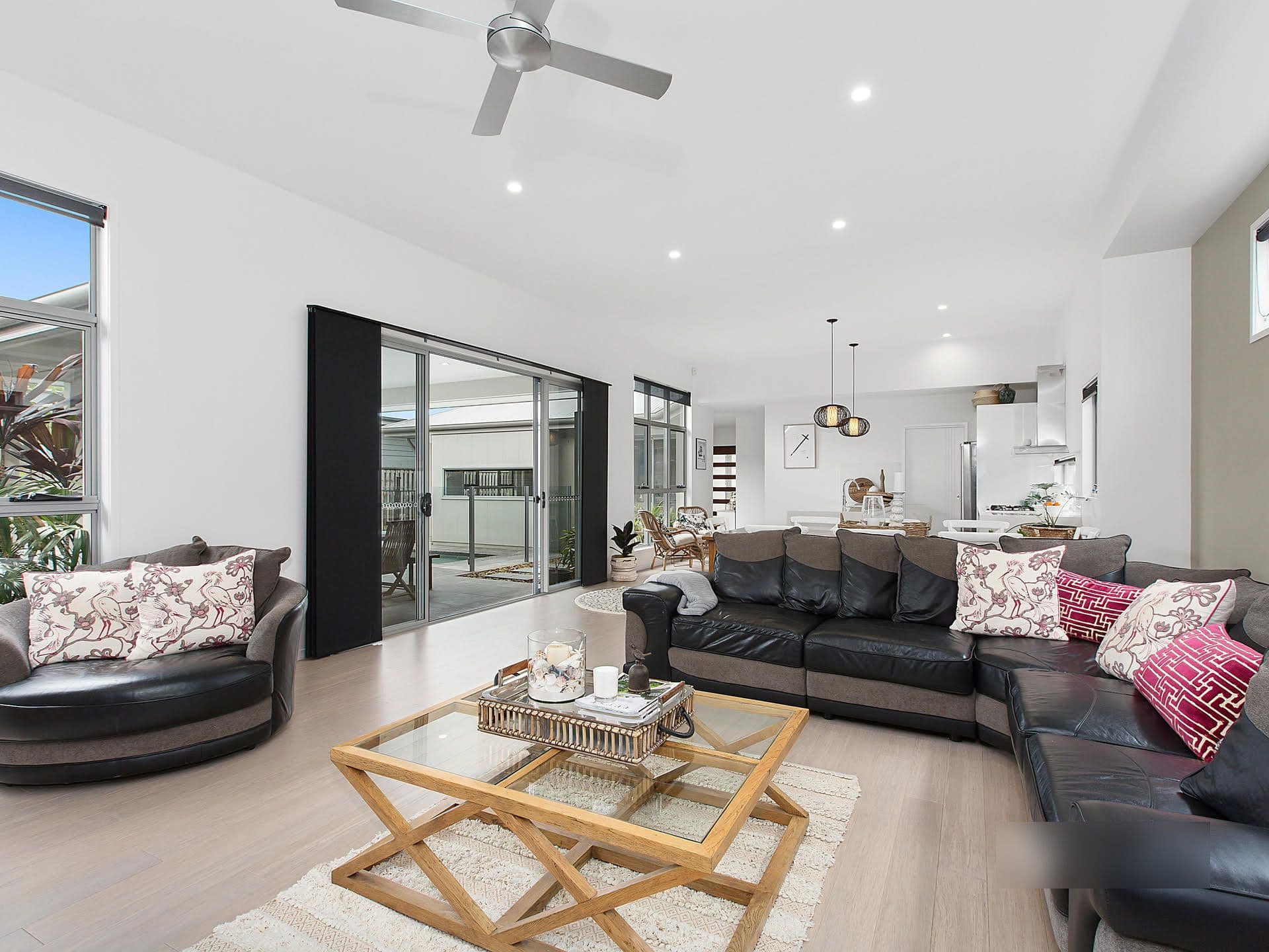 378 Casuarina Way, Casuarina - Thumbnail 8