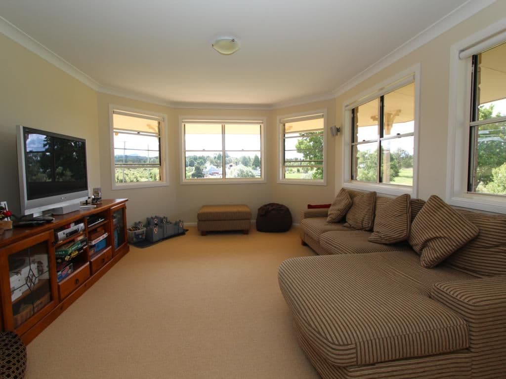 142 Cowper Street, Tenterfield NSW 2372, Tenterfield - Thumbnail 5