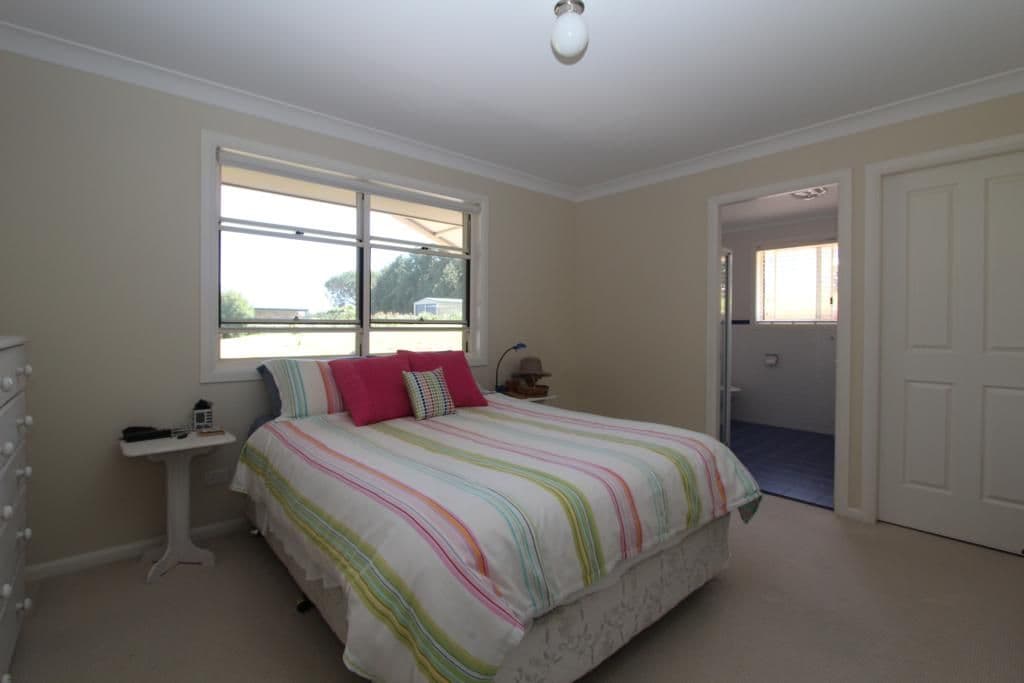 142 Cowper Street, Tenterfield NSW 2372, Tenterfield - Thumbnail 8
