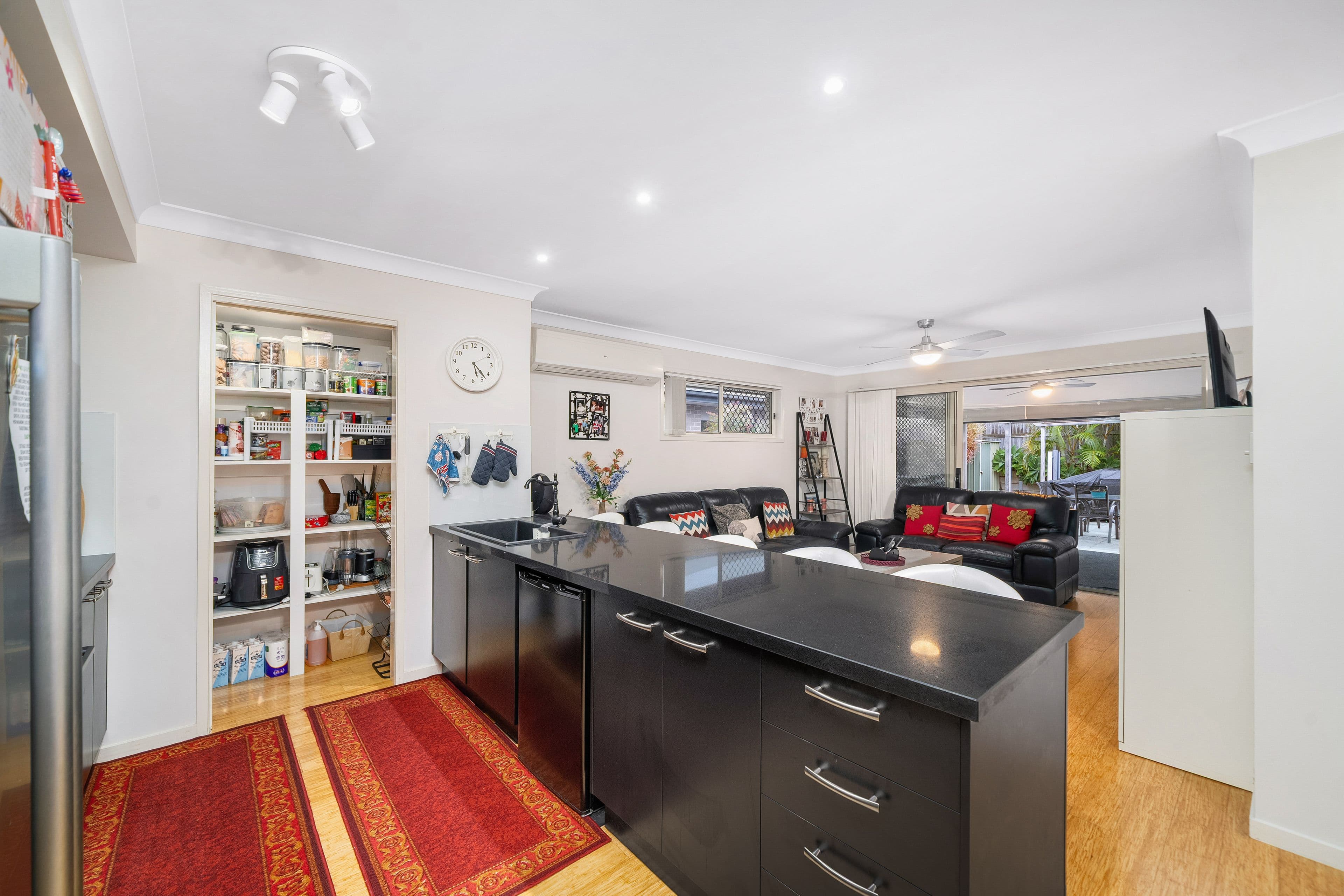 20 Shepherdson Street, Dakabin QLD 4503, Dakabin - Thumbnail 3