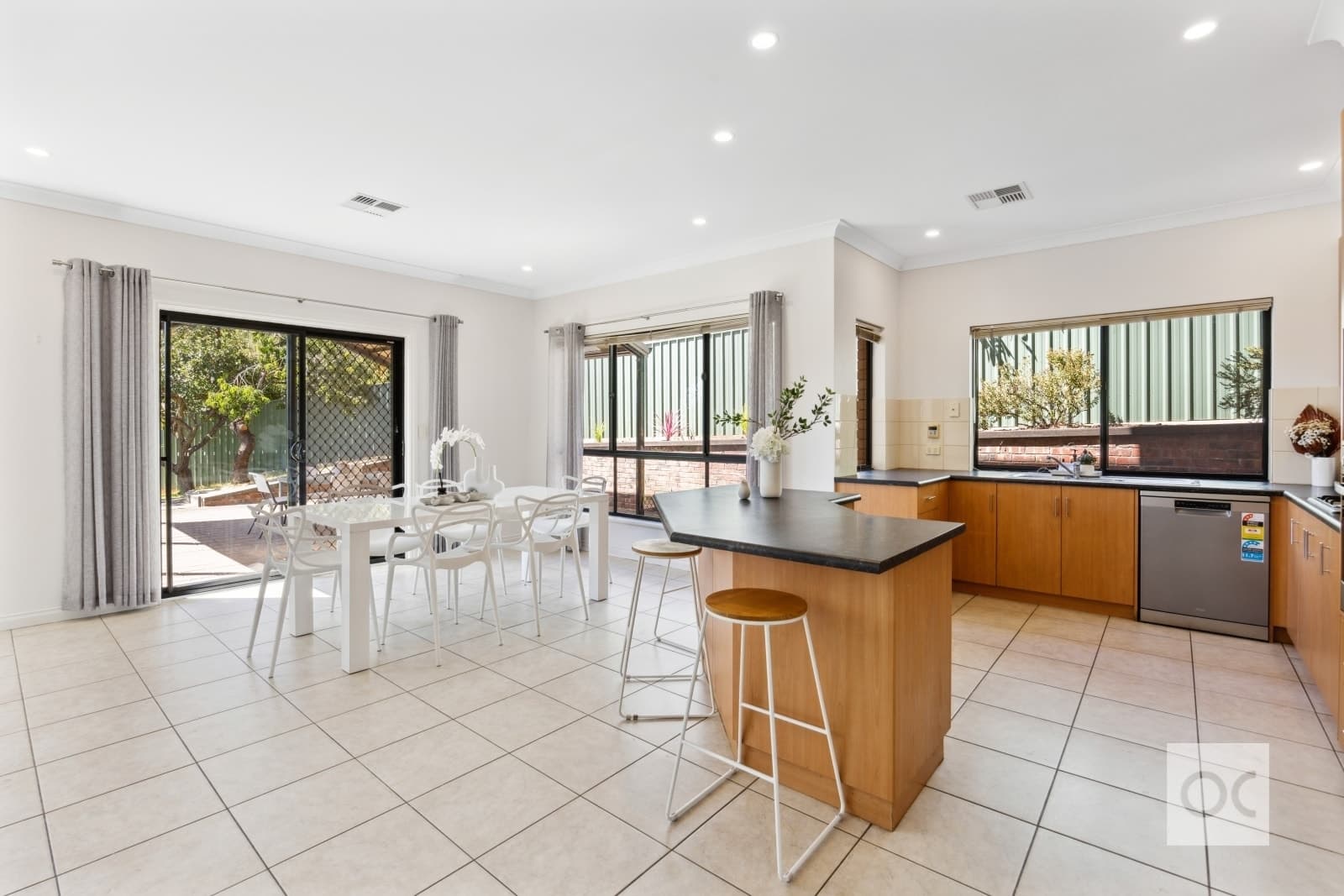 16 Kintyre Road, Woodforde - Thumbnail 6