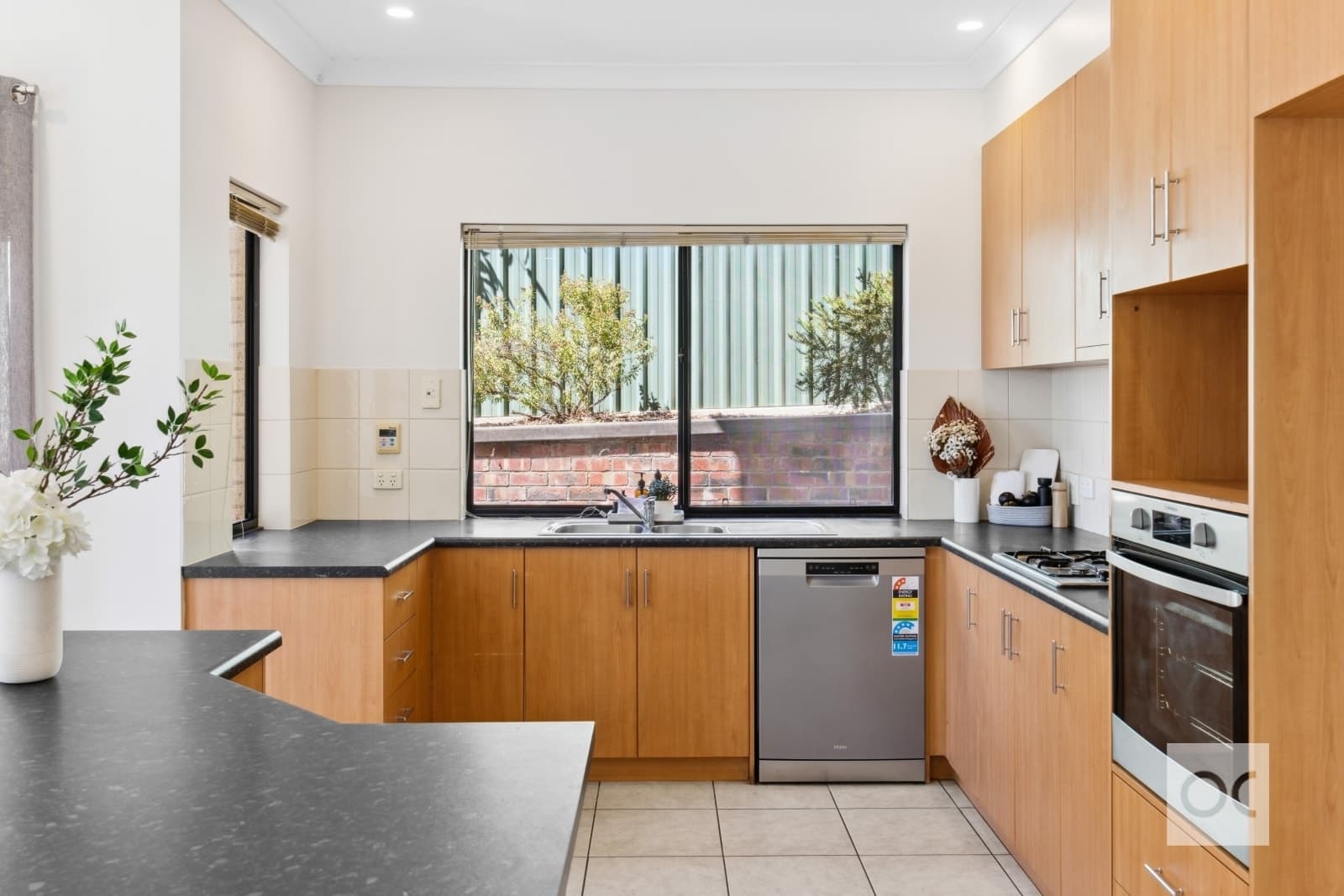 16 Kintyre Road, Woodforde - Thumbnail 8