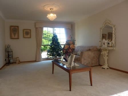 27 Highland Drive, FRANKSTON SOUTH VIC 3199, Frankston South - Thumbnail 3