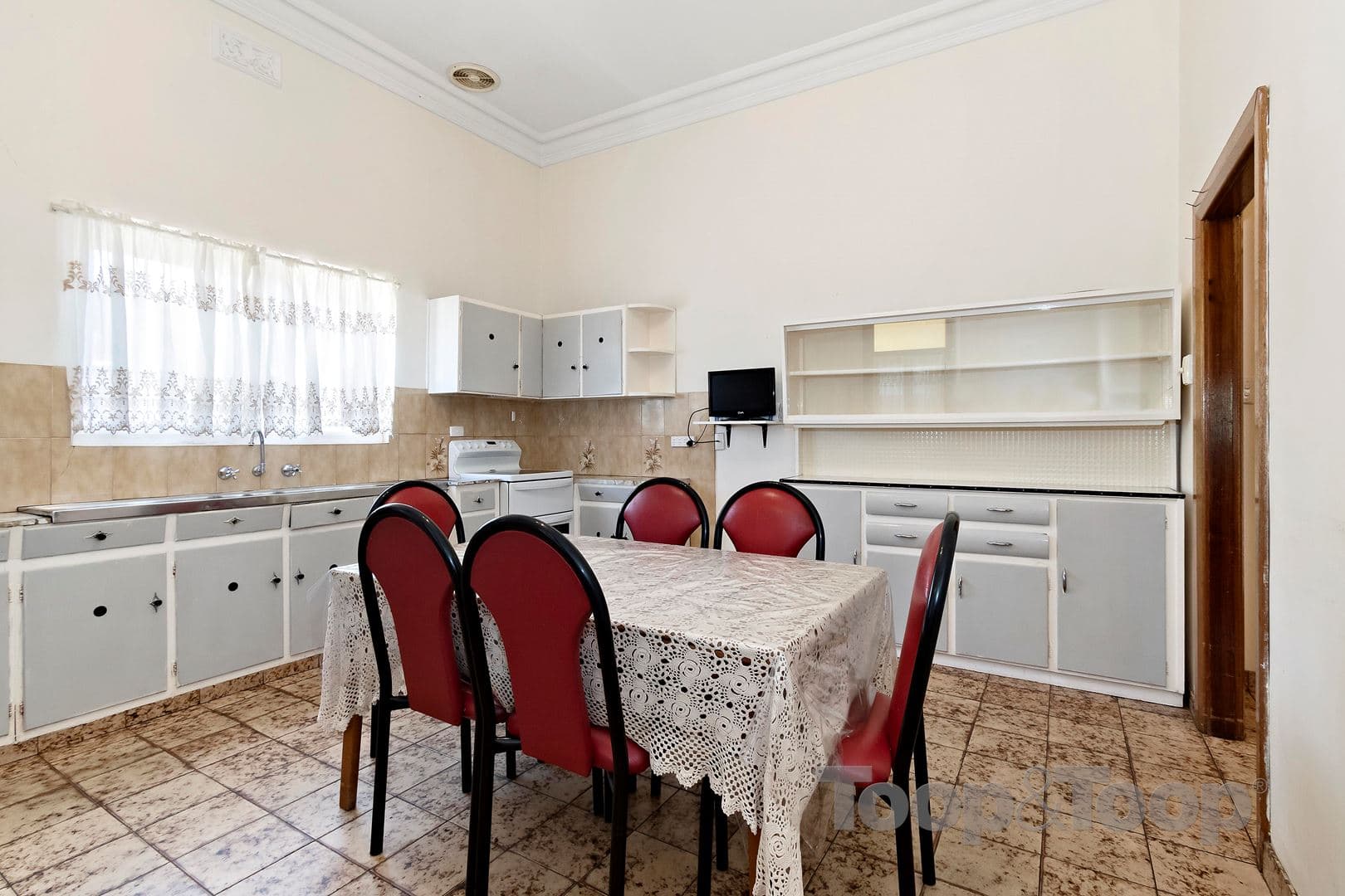 26 Aveland Avenue, Trinity Gardens SA 5068, Trinity Gardens - Thumbnail 8