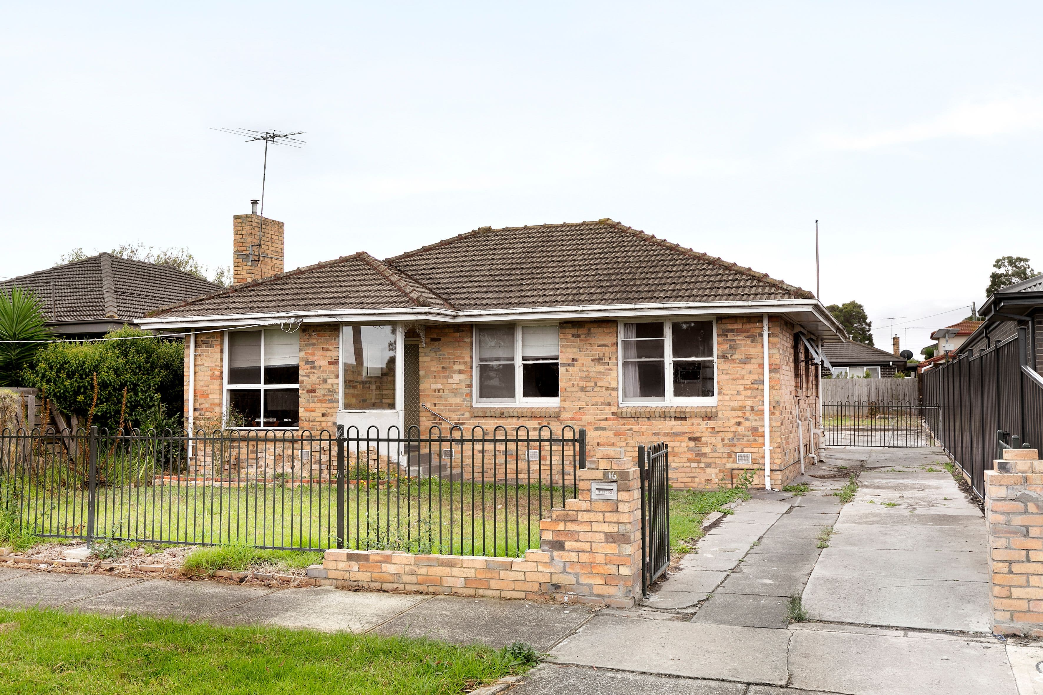 16 Heather Court, Glenroy VIC 3046, Glenroy - Thumbnail 2