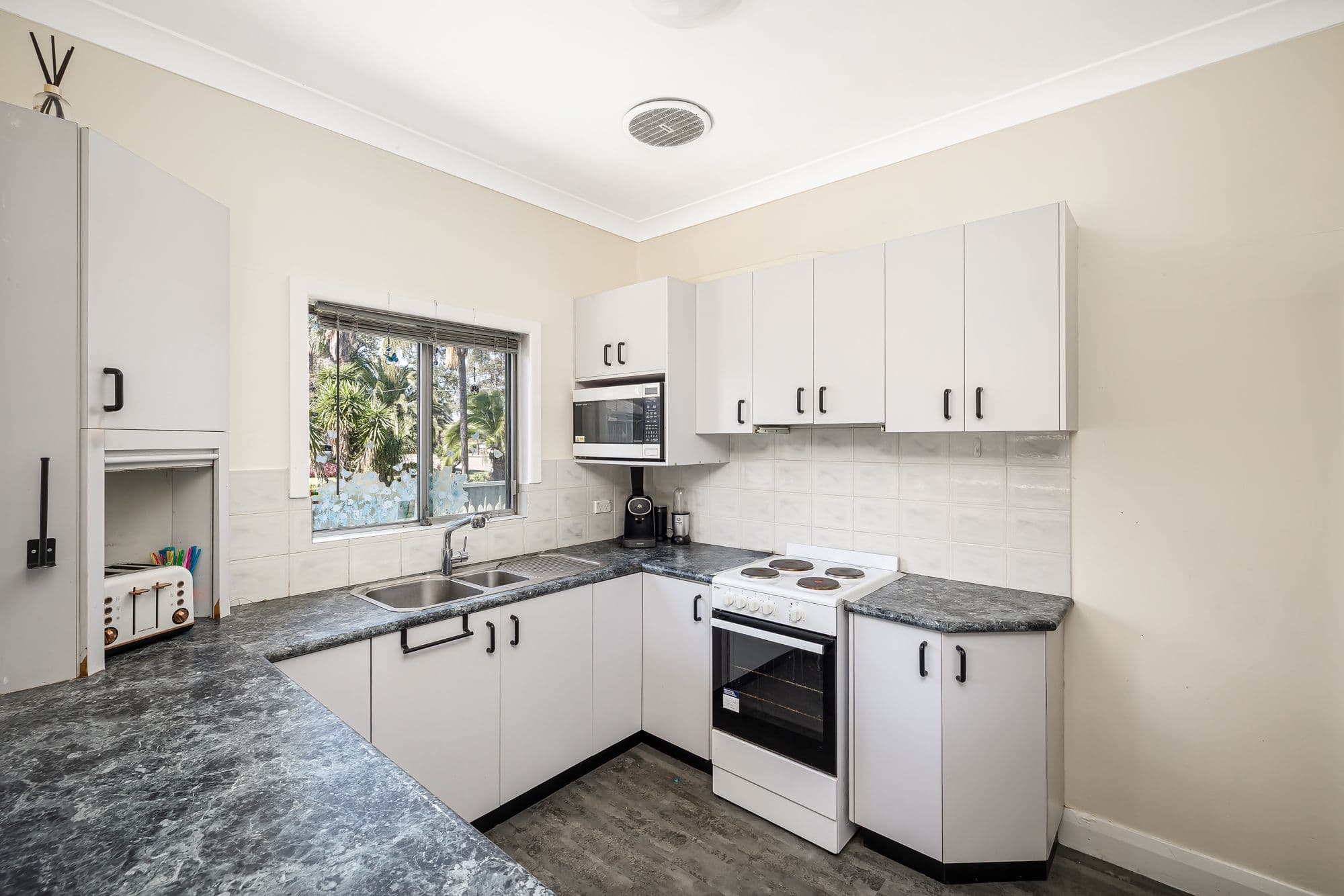 15 Cambridge Street, Cambridge Park NSW 2747, Cambridge Park - Thumbnail 2