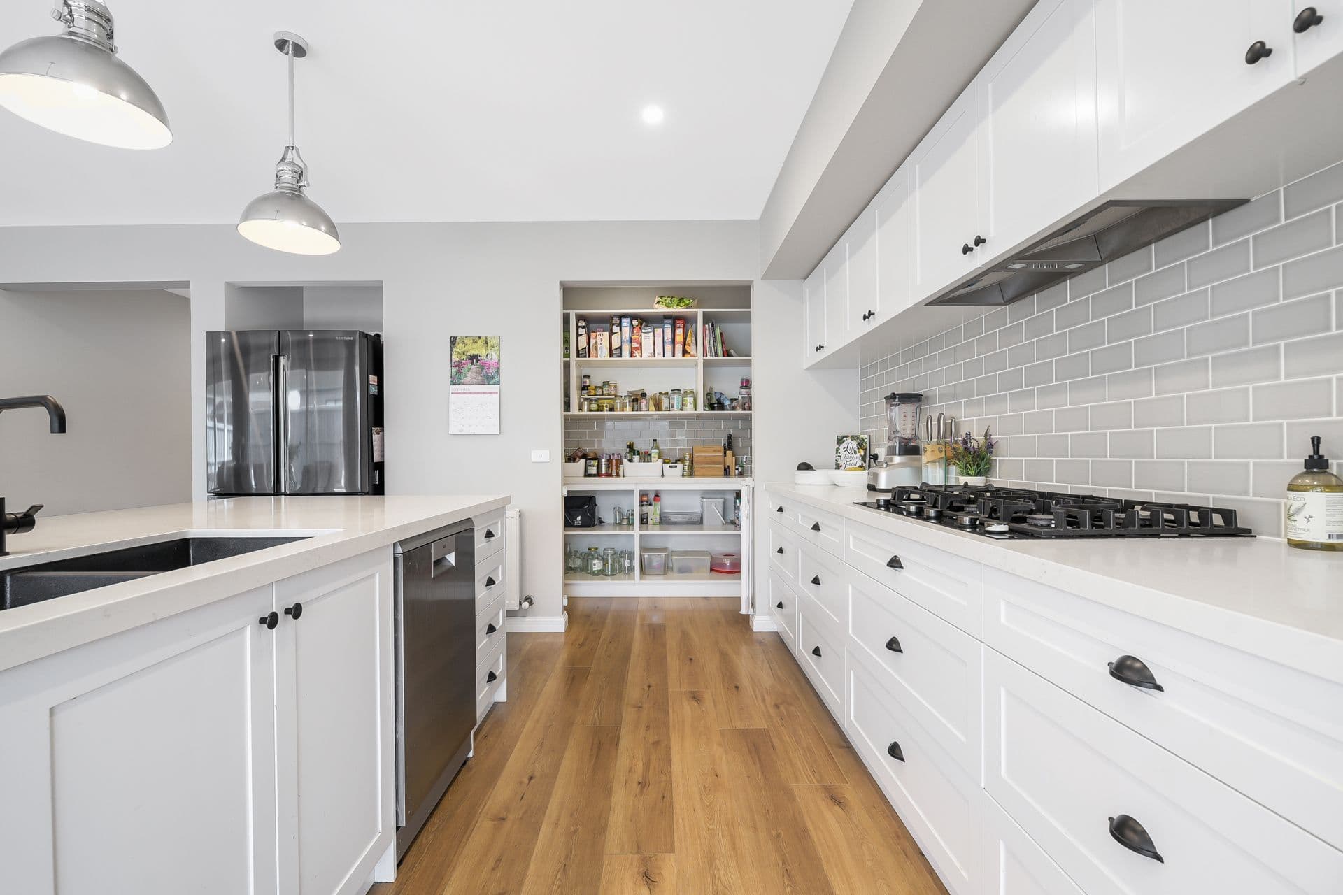 30 Sikes Road, Clyde North VIC 3978, Clyde North - Thumbnail 3