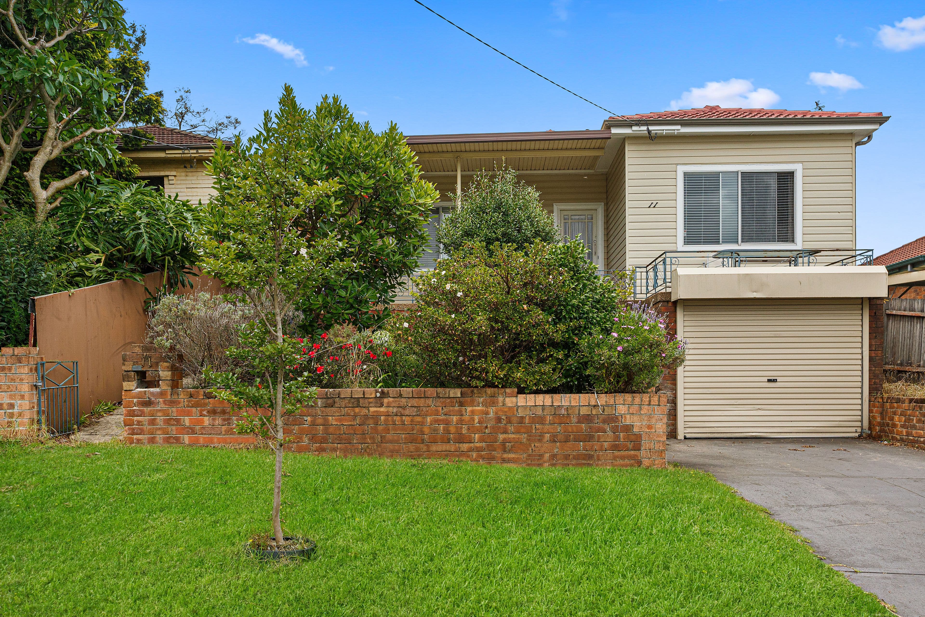 11 Mount Street, Mount Saint Thomas NSW 2500, Mount Saint Thomas - Image 1
