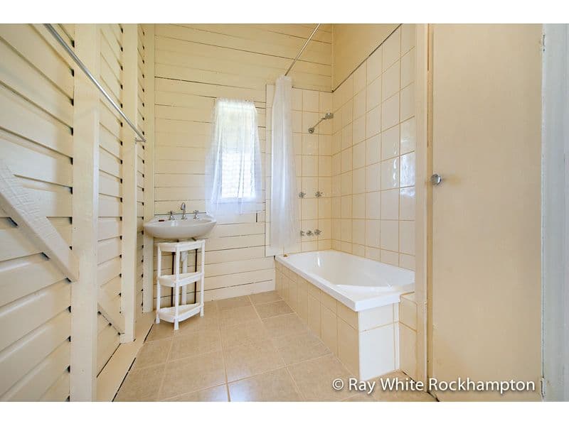 365 East Street, Depot Hill QLD 4700, Depot Hill - Thumbnail 8