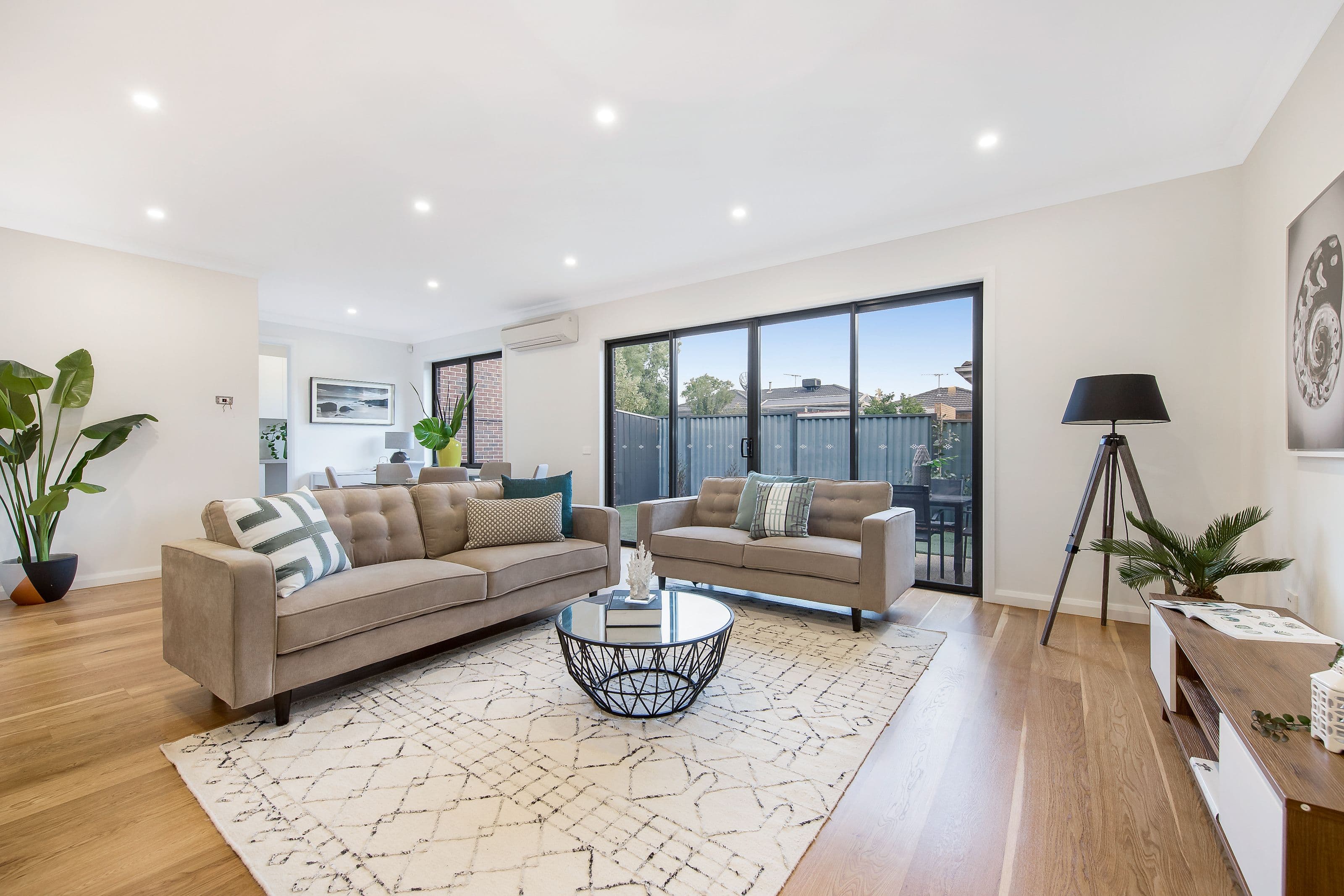 49 Caledonia Crescent, Mulgrave VIC 3170, Mulgrave - Thumbnail 2