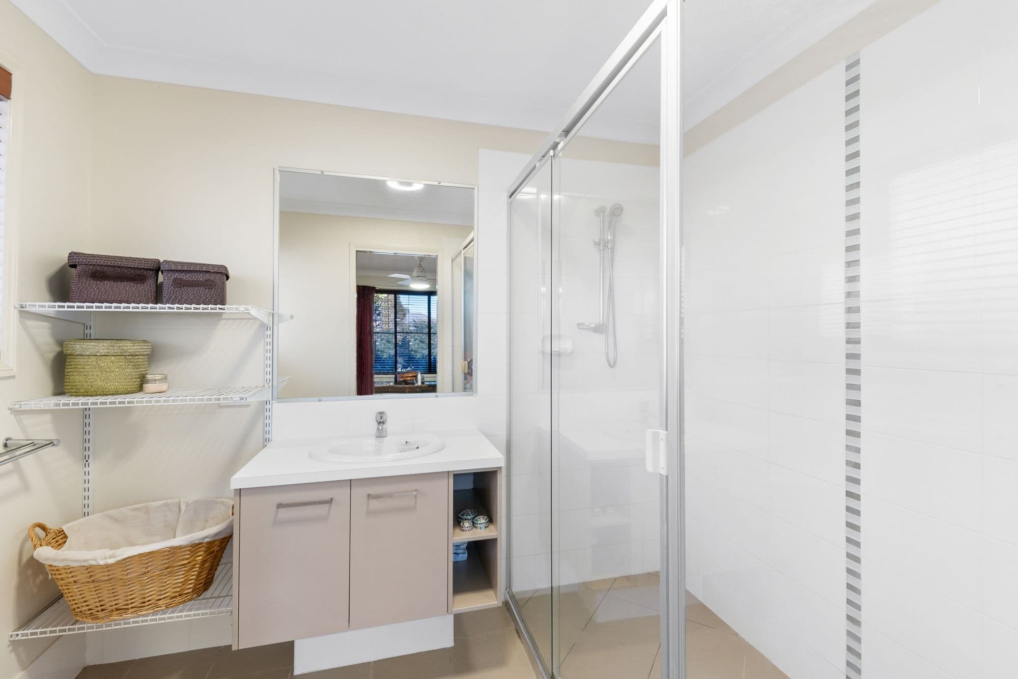 38 Mackintosh Drive, North Lakes QLD 4509, North Lakes - Thumbnail 3