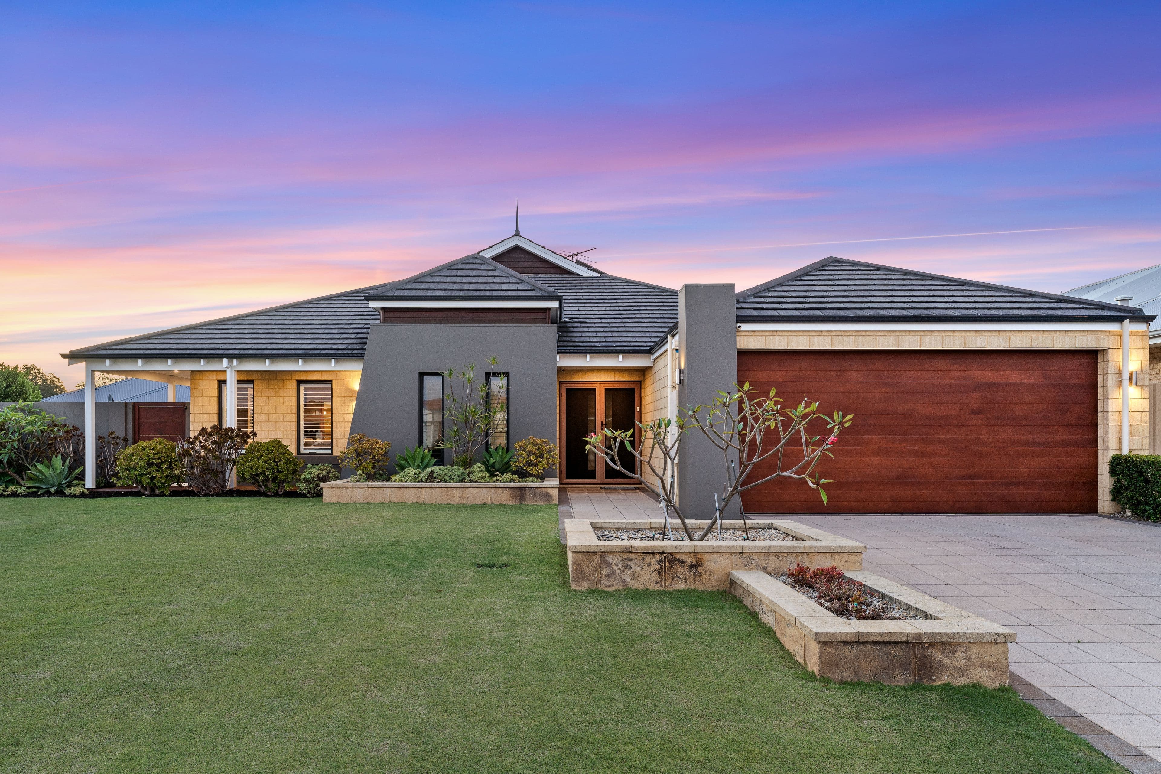 7 Grier Crescent, Baldivis WA 6171, Baldivis - Thumbnail 2