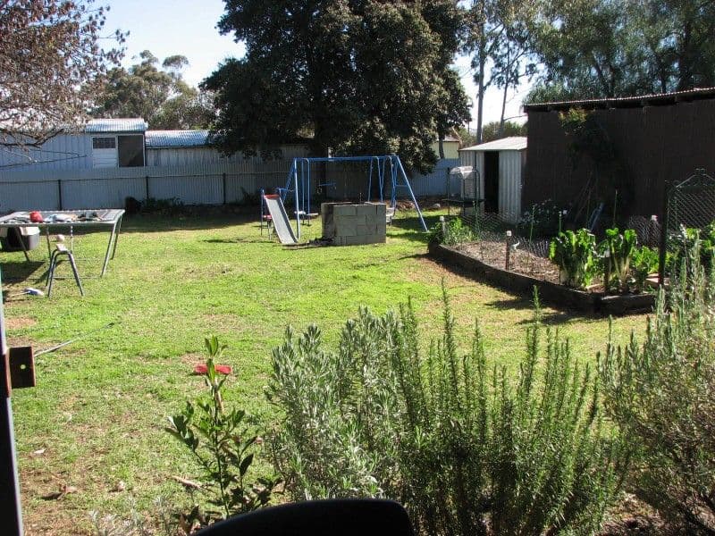 38 Farnell Street, FORBES NSW 2871, Forbes - Thumbnail 2