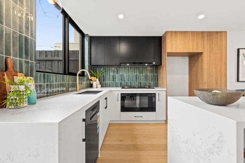 494 Main Street, Mordialloc - Thumbnail 8