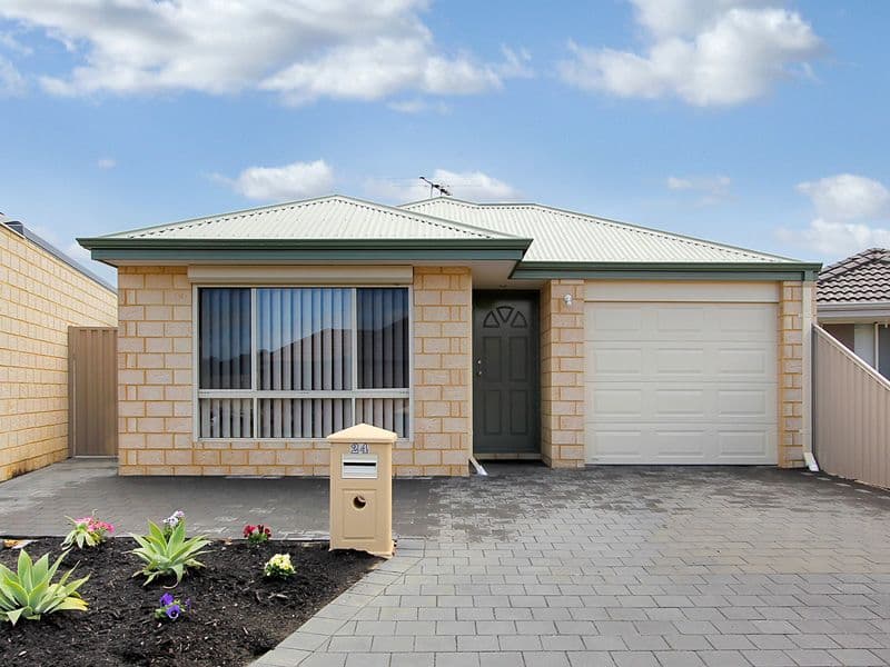 24 Panozza Circle, MADDINGTON WA 6109, Maddington - Thumbnail 2