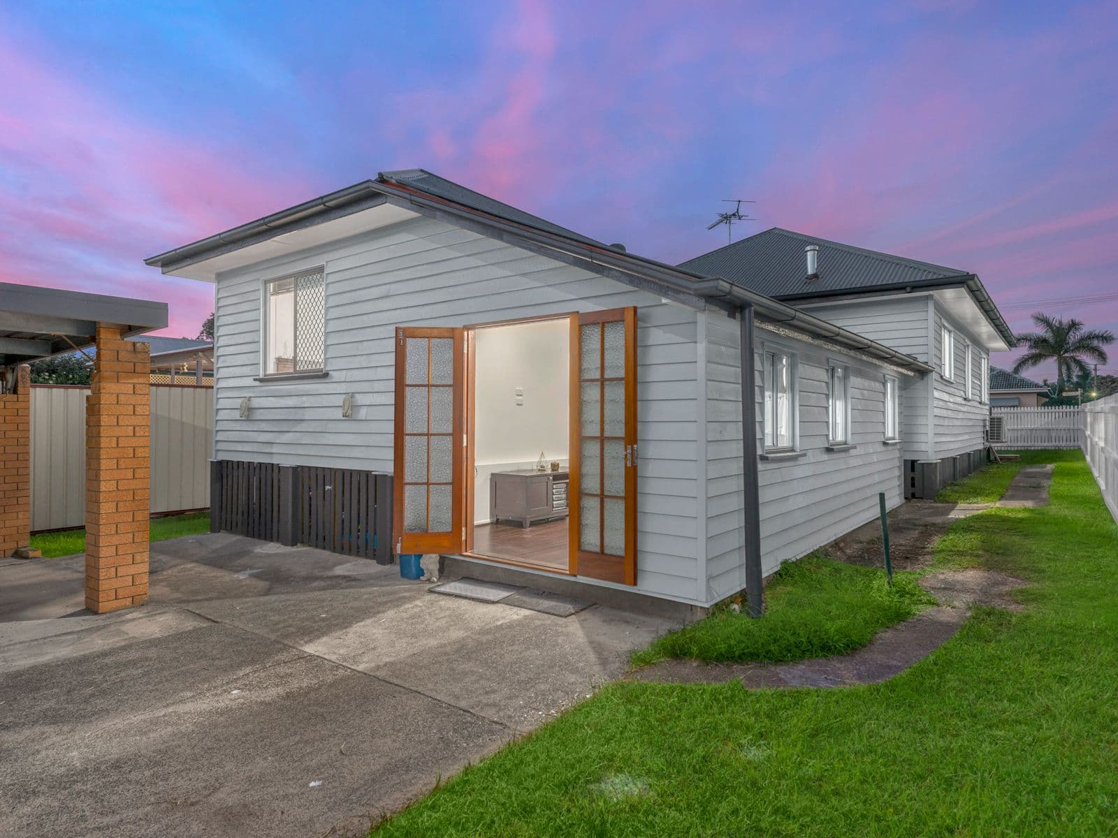 95 Lumley Street, Upper Mount Gravatt QLD 4122, Upper Mount Gravatt - Thumbnail 2