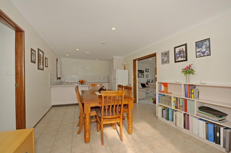 9 Bellchambers Crescent, BANKS ACT 2906, Banks - Thumbnail 5