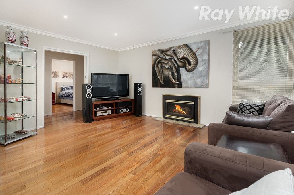 10 Cherrywood Court, Bundoora VIC 3083, Bundoora - Thumbnail 2
