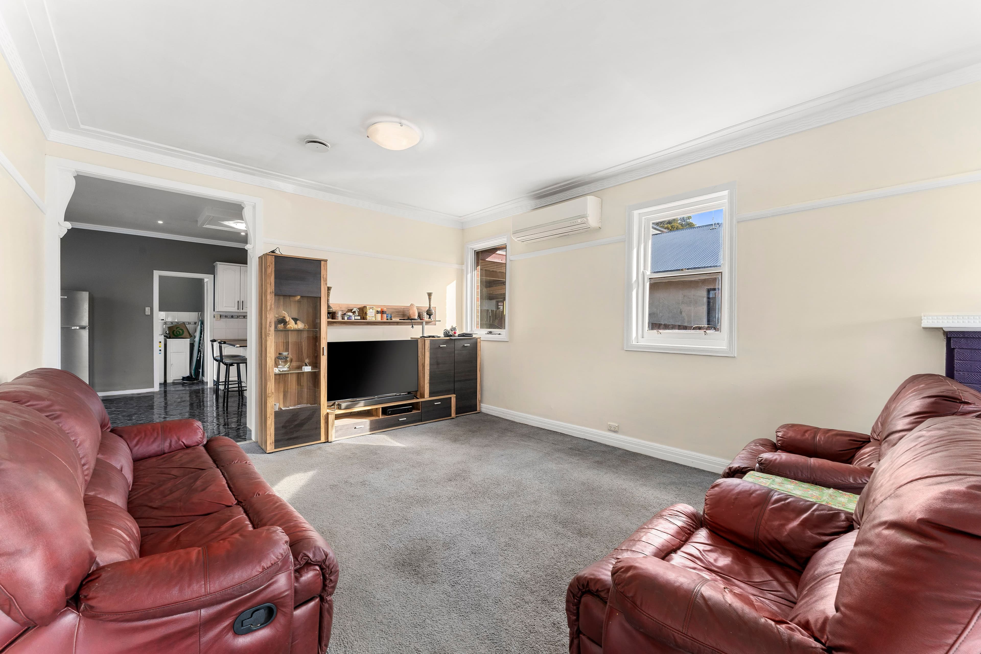 298 Waverley Road, Mount Waverley VIC 3149, Mount Waverley - Thumbnail 4