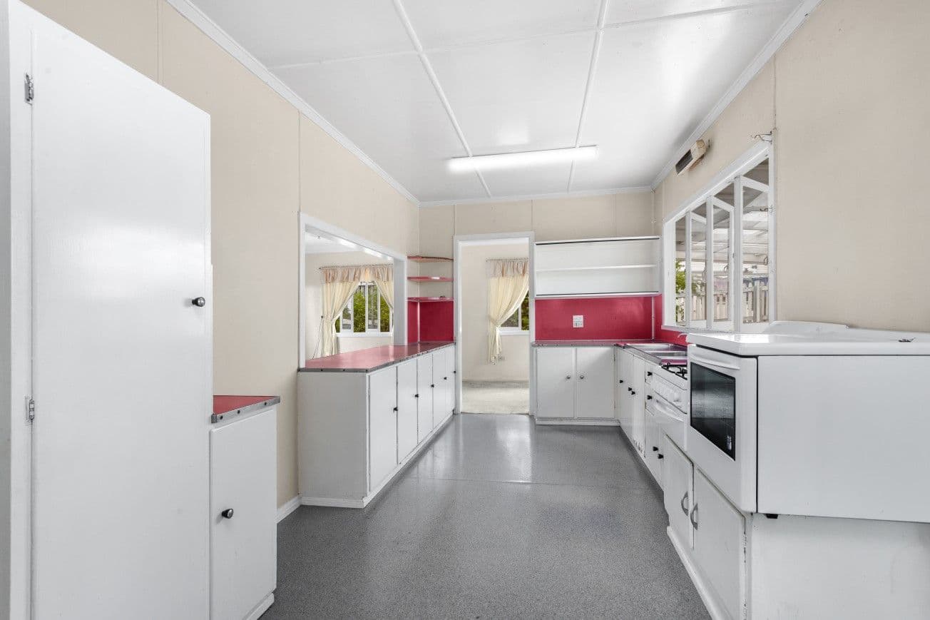 4 Alcester Street, Grange QLD 4051, Grange - Thumbnail 4
