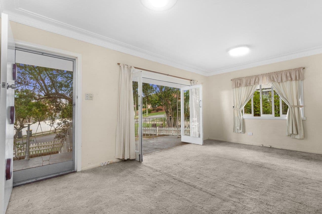 4 Alcester Street, Grange QLD 4051, Grange - Thumbnail 5