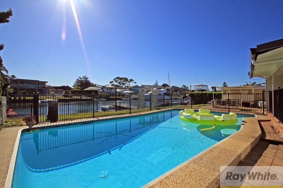 17 Murray Island, Sylvania Waters NSW 2224, Sylvania Waters - Image 1