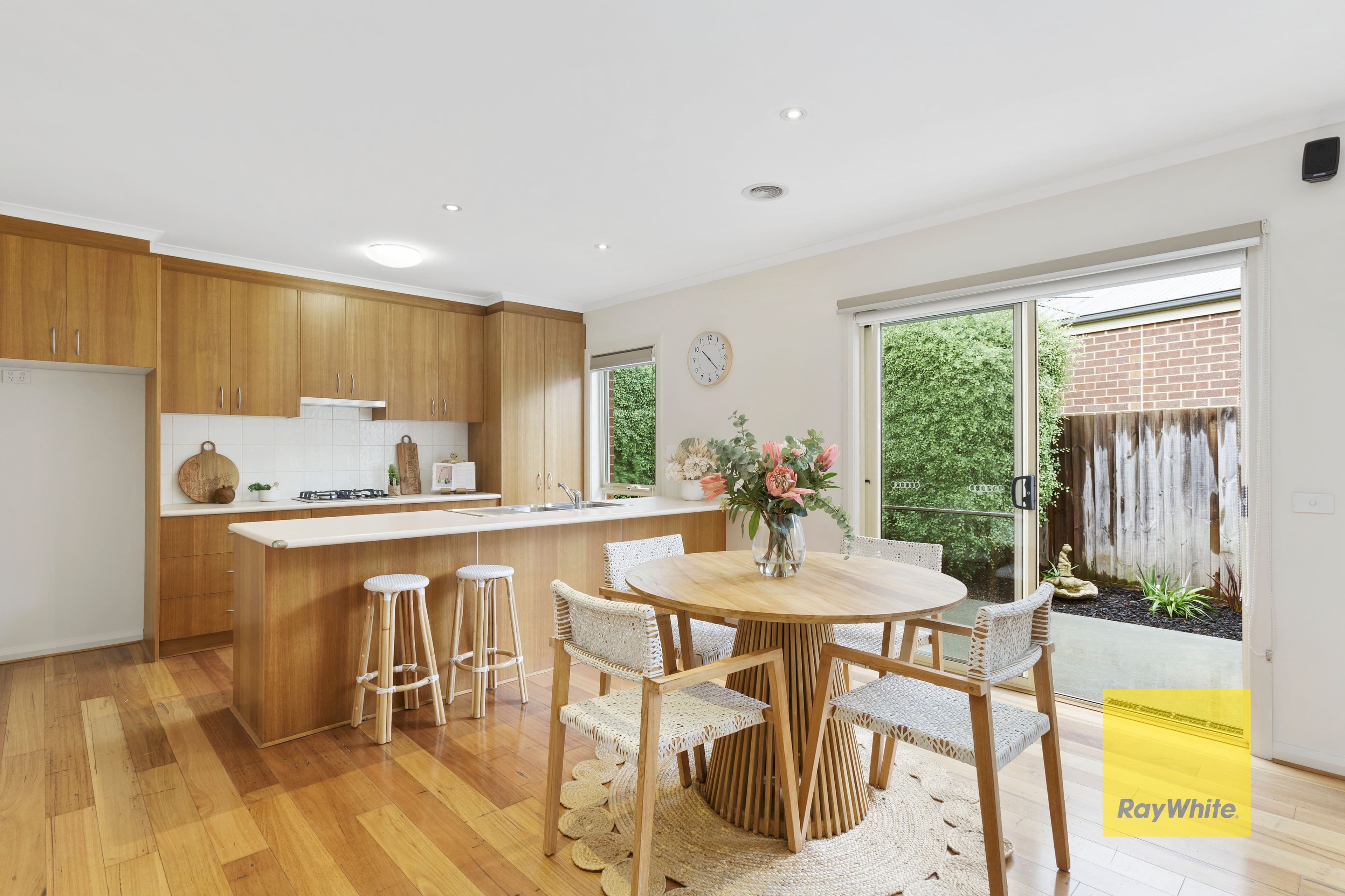 2 Pickett Crescent, Belmont VIC 3216, Belmont - Thumbnail 4