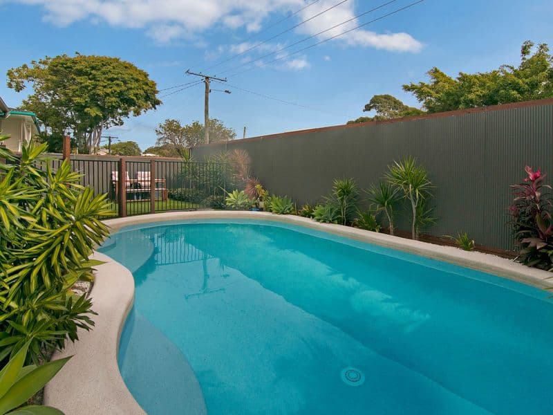 15 Echlin Street, Labrador QLD 4215, Labrador - Image 1
